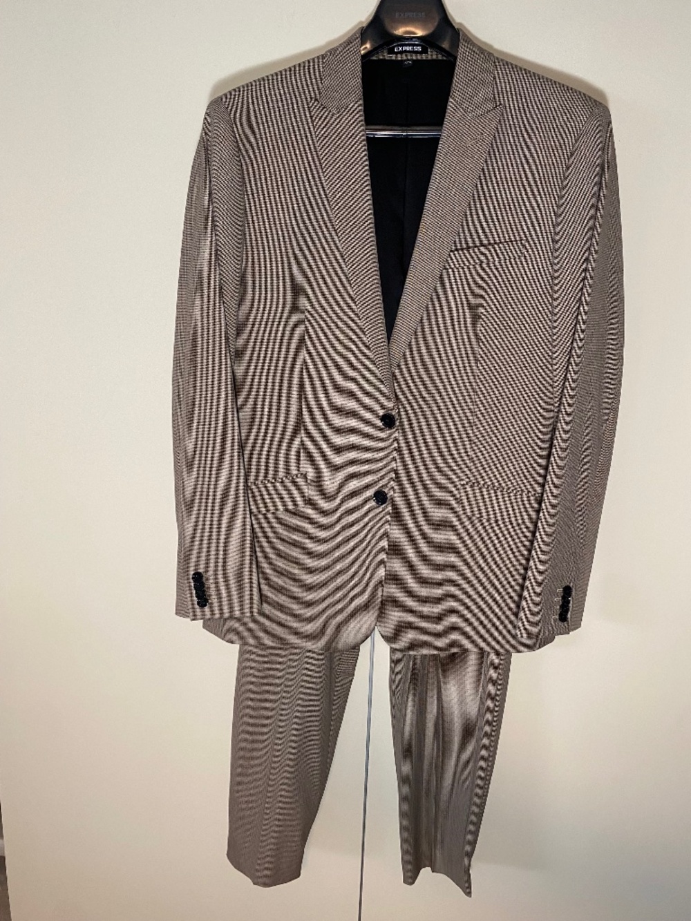 Express Men’s Brown Houndstooth Slim‑Fit Suit Set – Modern Jacket + Ultra‑Comfor